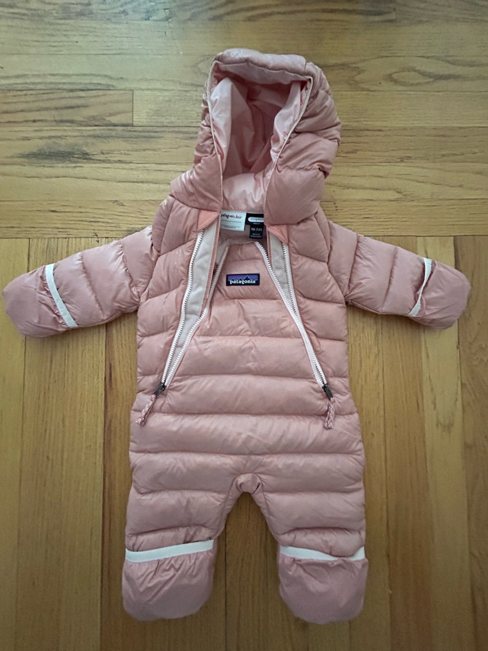 Patagonia Pink Infant Hooded Puffer Bunting
